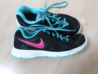 NIKE Turnschuhe schwarz türkis pink Gr.37 Bayern - Oerlenbach Vorschau