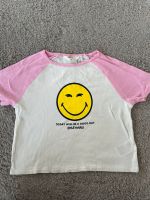 H&M Smilie Shirt Gr. 170 Frankfurt am Main - Bergen-Enkheim Vorschau