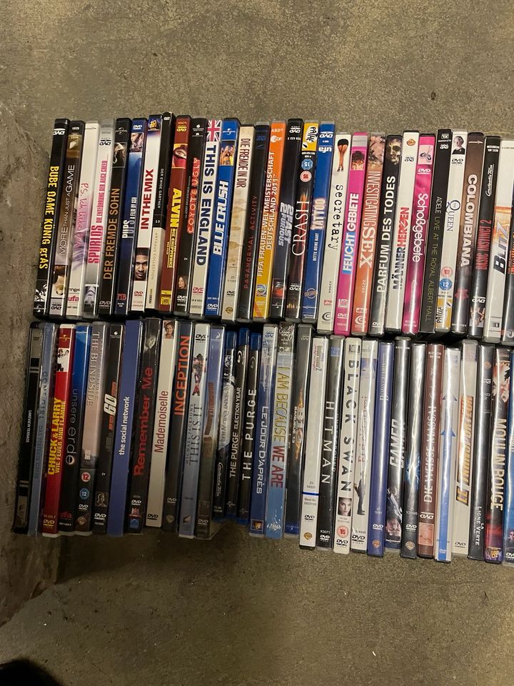 148 DVD Filme Auflösung / Sammlung in Bochum