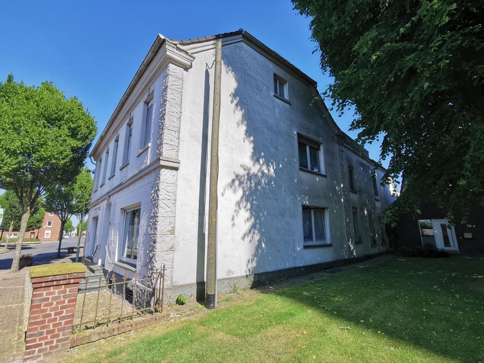 Ein- oder Mehrfamilienhaus - Historisches Gebäude mit Gewerbeeinheit! in Rees