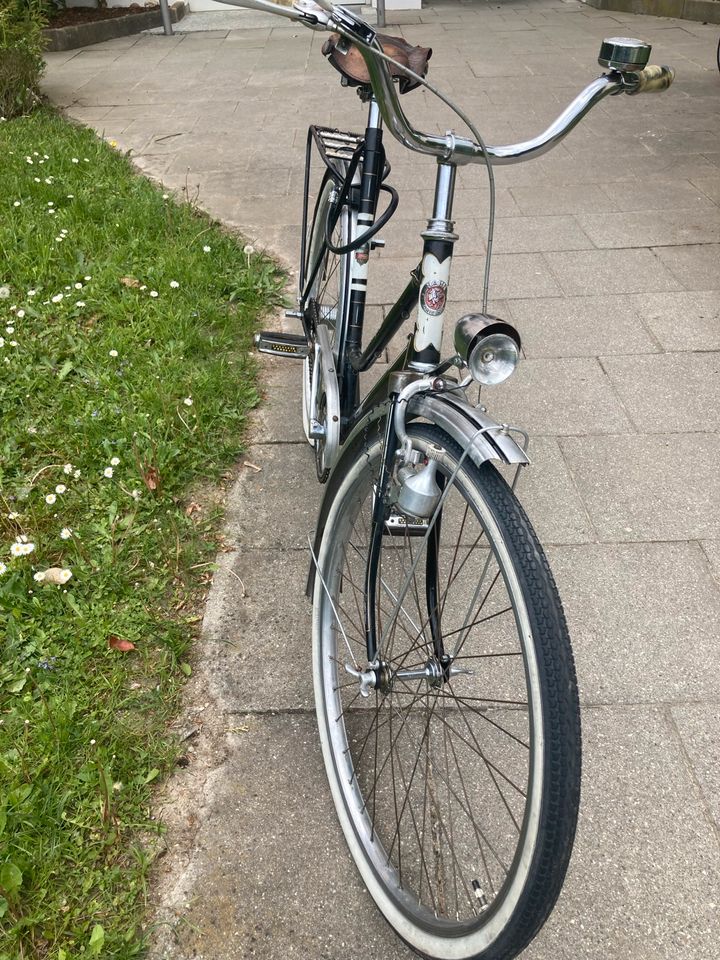 Damenrad Hahn Original restaurierungsbedürftig in Augsburg