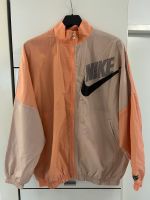 NIKE Sportjacke für Damen Mitte - Wedding Vorschau