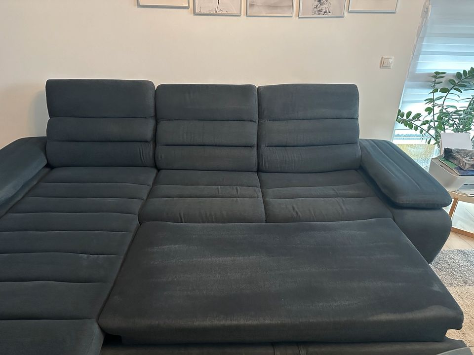 Wunderschöne graue Couch / Wohnlandschaft 185 x 285 cm in Bürstadt