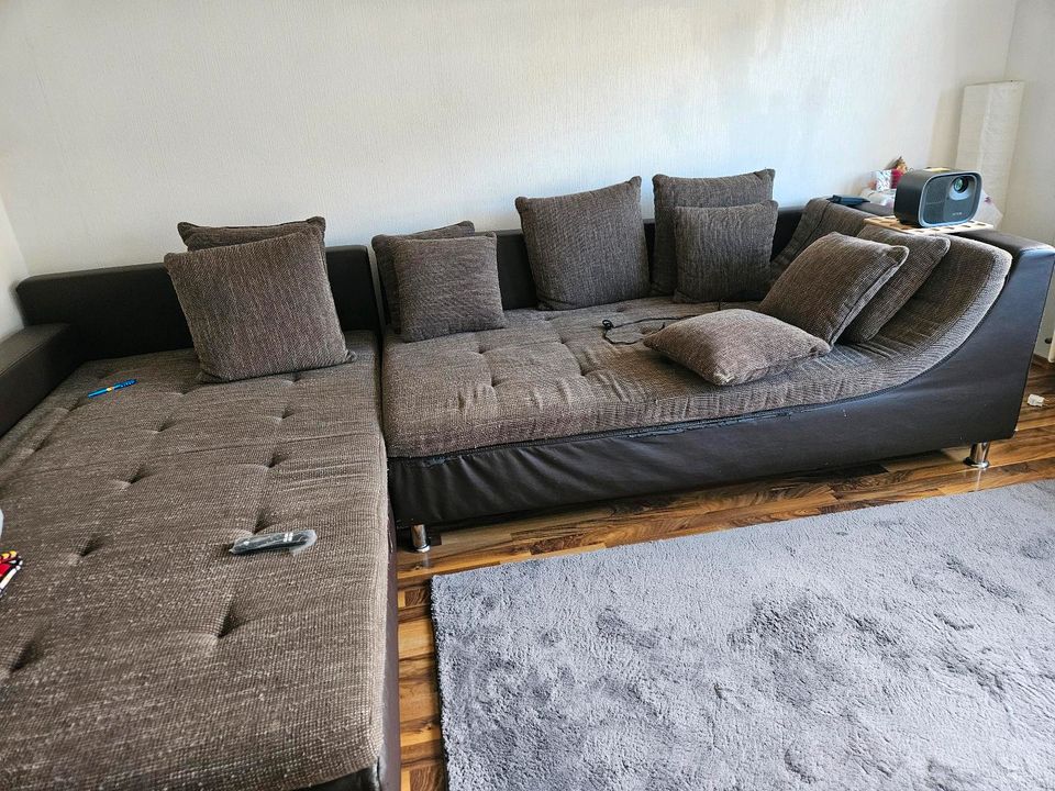 Couch zu Verschenke in Ludwigsburg