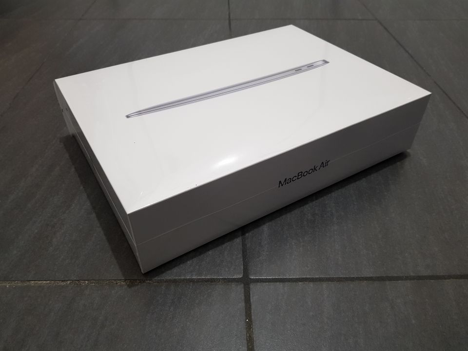 Apple MacBook Air 13" M1 Space Gray (Neu+Rechnung+Garantie) in Herne