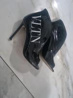 Valentino pumps schuhe 38 Nordrhein-Westfalen - Mönchengladbach Vorschau