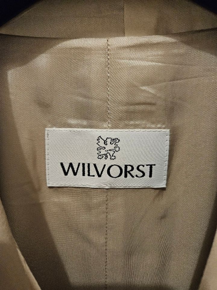 Hochzeits-Anzug Wilvorst, creme / beige, dreiteilig, Gr. 44 in Meckenheim