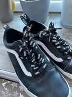 Sneaker Vans Leder Schwarz 39 Thüringen - Schleusingen Vorschau