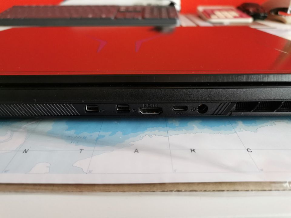 Medion Erazer x15801 Gaming Notebook GTX1660ti 15,6`` in Bottrop