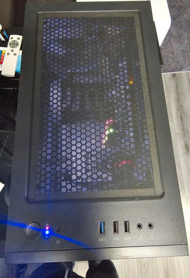 Gaming PC  mit RTX 3070 in Mülheim-Kärlich