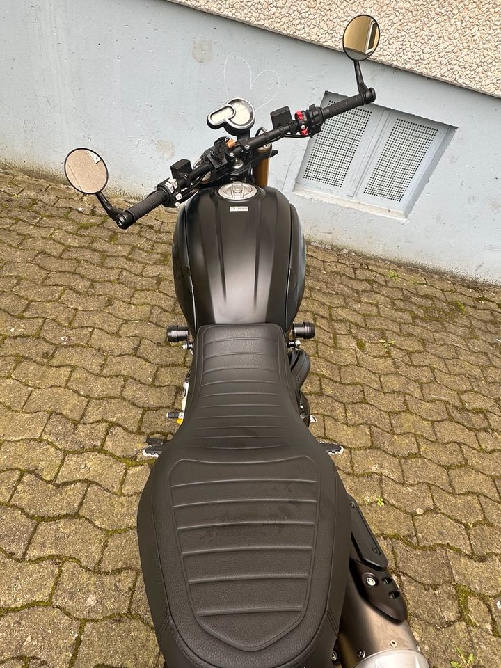 Ducati Scrambler 1100 Sport Pro HU/AU 06/25 + Zubehör Service neu in Wolfsburg