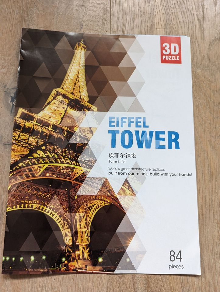 Eiffelturm Eiffel Tower 3 D Puzzle mit LED Cubic Fun in Essen
