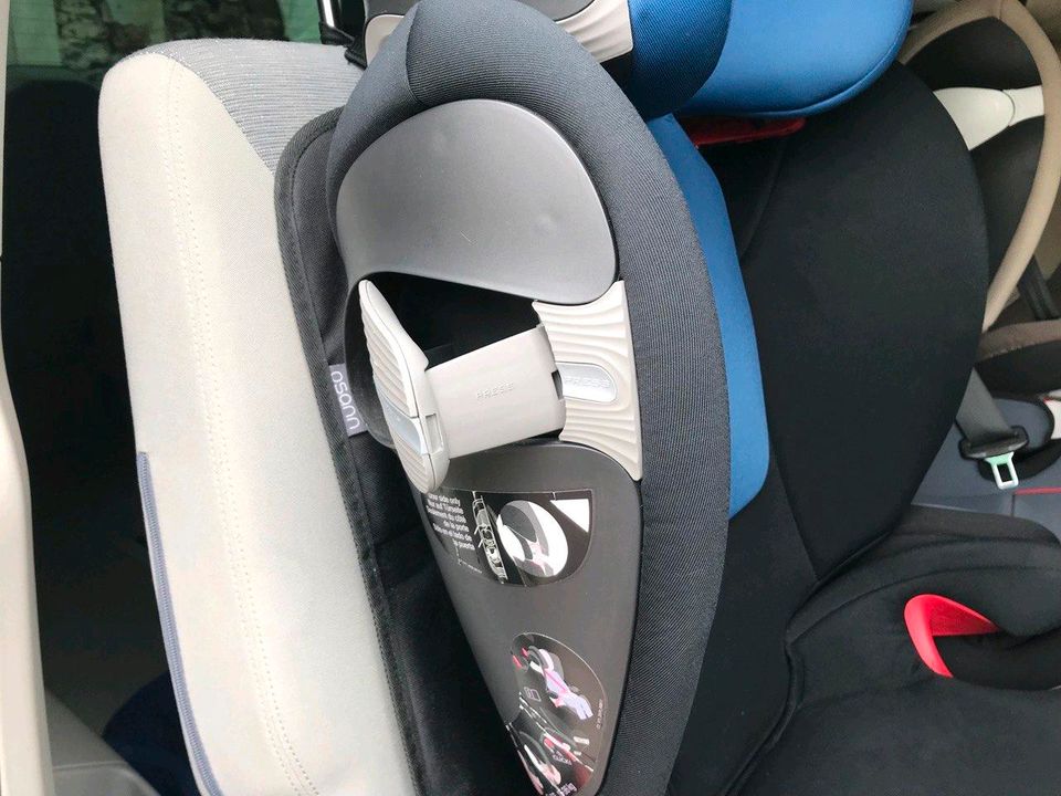 Cybex Osann Solution S-fix Kindersitz Autositz blau in Barleben