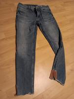 edc Jeans mit Stickerei W28 Bayern - Nördlingen Vorschau