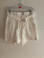 Zara bestickte Bermuda mit Gürtel weiß Gr.M NEU m.E. Dresden - Pieschen Vorschau