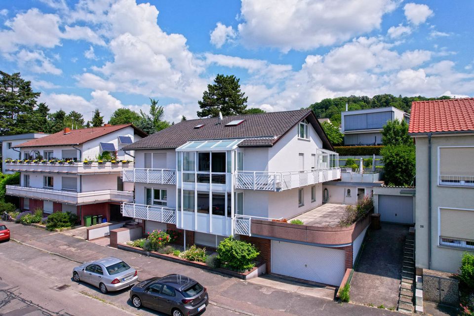 Herausragende Geldanlage - voll vermietetes Vierfamilienhaus in Traumlage! in Weinheim