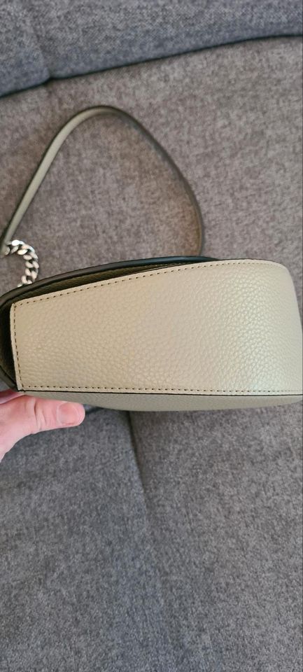 Damen Tasche MK +Karl Lagerfeld Damen Tasche in Frankfurt am Main