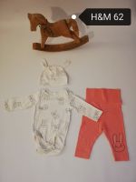 Set H&M mit Langarmbody, Hose und Mütze Gr. 62 Baden-Württemberg - Backnang Vorschau