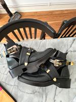Balenciaga Ceinture Lackleder Boots 42 Hamburg-Nord - Hamburg Eppendorf Vorschau