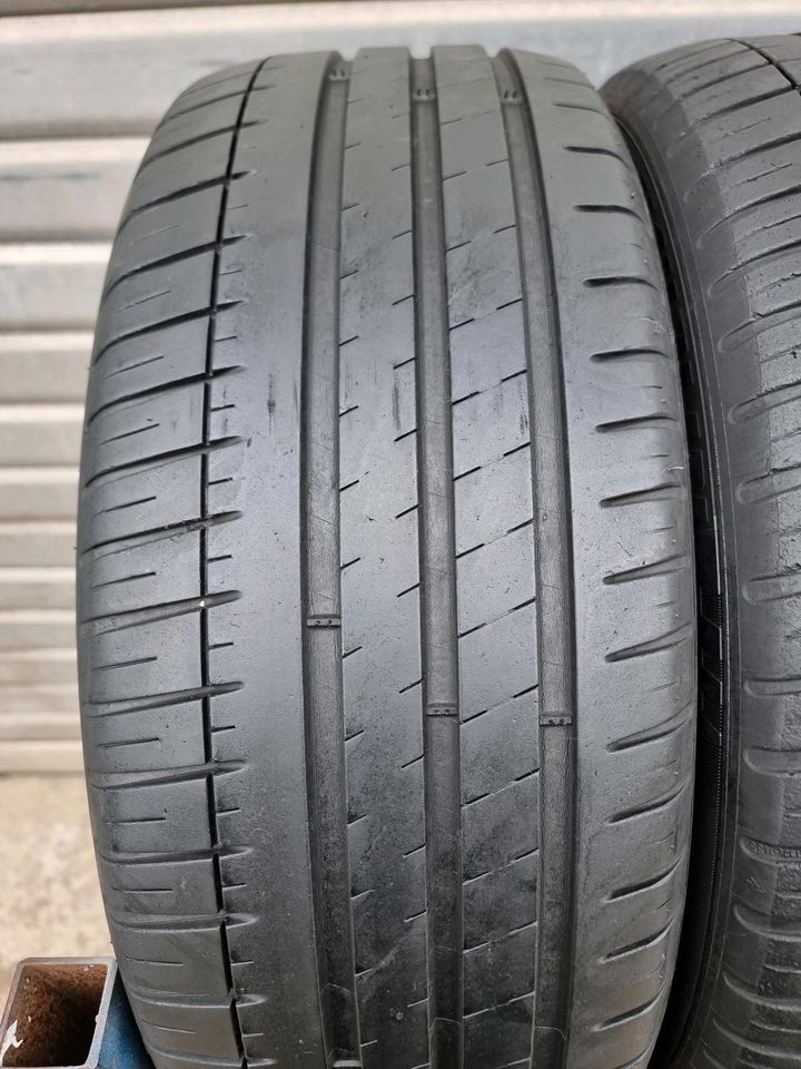 4x Sommerreifen 215/45R18 93W Michelin 6mm in Detmold