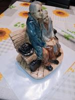 Figuren auf einer Bank Nordrhein-Westfalen - Oberhausen Vorschau