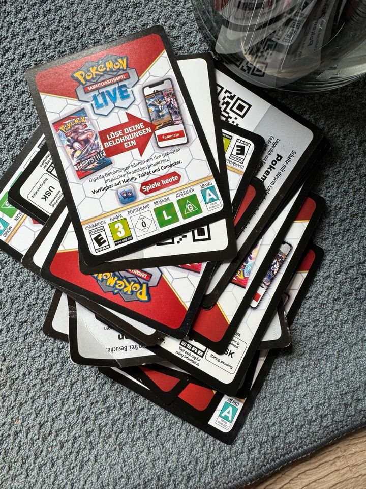 Pokémon live code 10er pack in Hollingstedt b Delve Holst