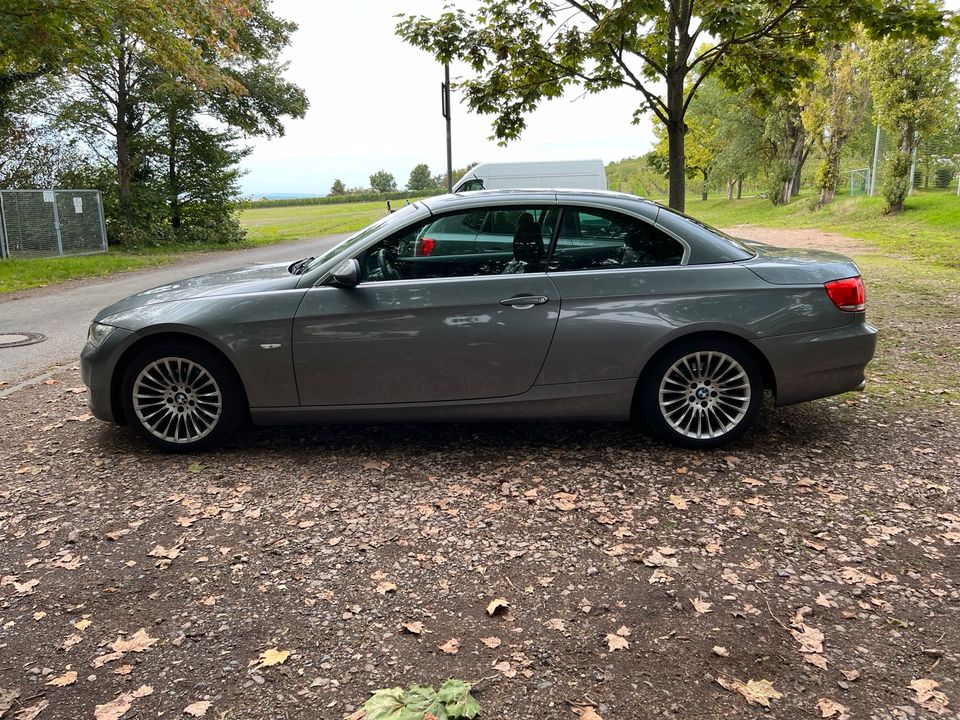 BMW 320 Cabrio in Weinolsheim