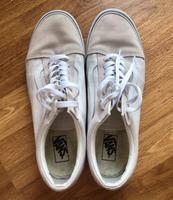 Vans beige/weiß Gr. 47 Frankfurt am Main - Bornheim Vorschau