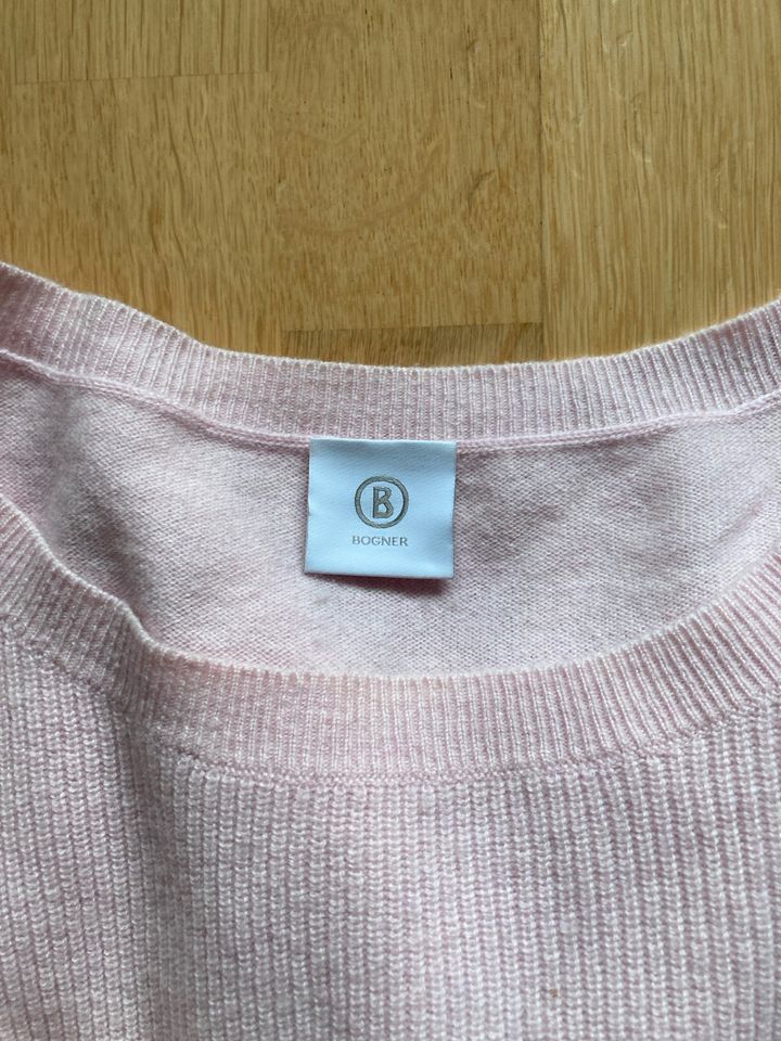 Bogner Damen Pullover in Unterföhring