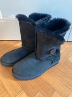 UGG schwarz Bailey Button 39/40 Hannover - Mitte Vorschau