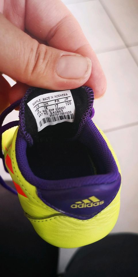 Bayb Schuhe gr 17 Adidas neuwertig in Jüchen