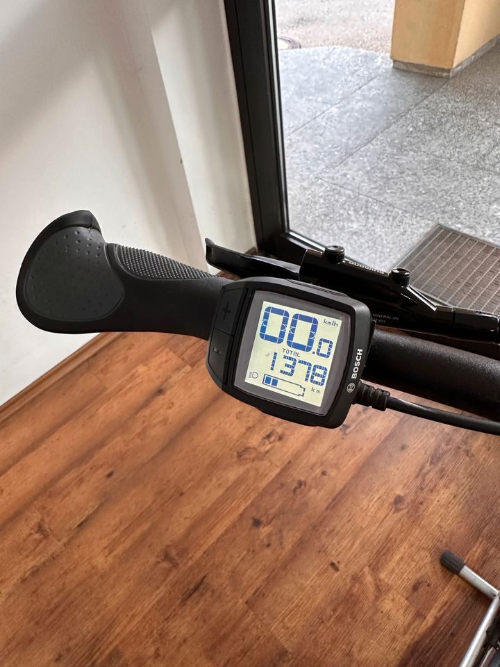 Cube Nuride Hybrid Performance *1378km* Bosch E-Bike in Aichach