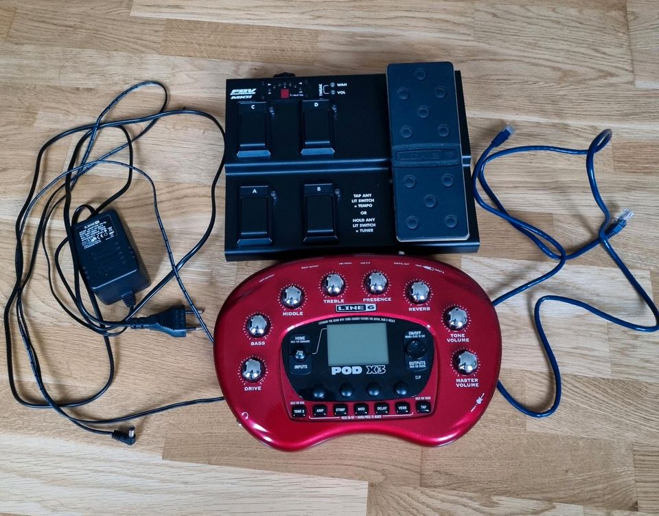 Line 6 POD X3, inkl. Netzteil und FBV Express MKII Pedalswitch in Nördlingen