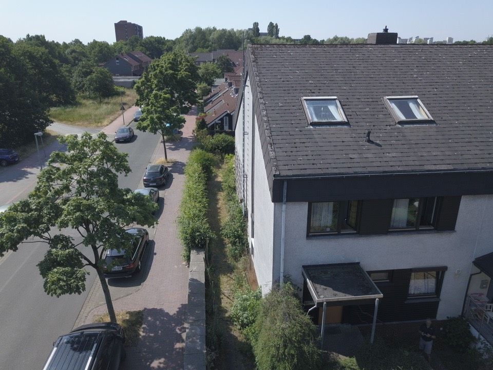 Grosszügiges Eckhaus am Grüngürtel Bothfeld/Sahlkamp in Hannover