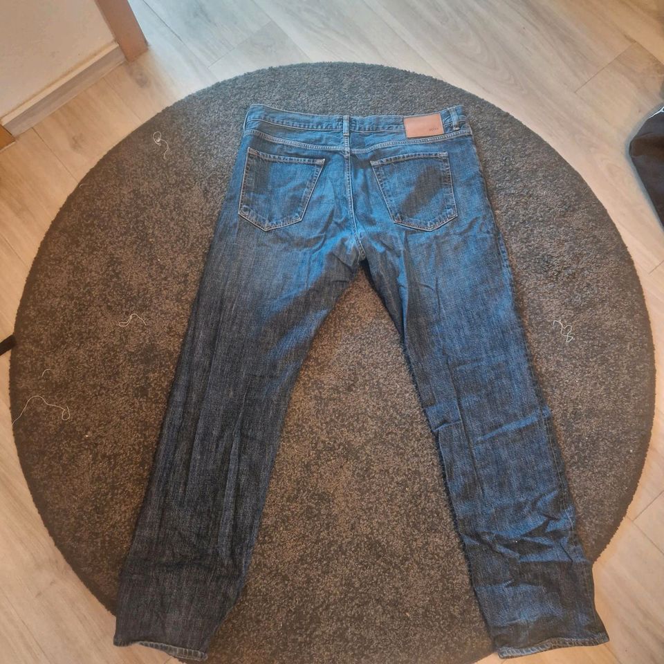 Hugo BOSS Jeans 38/34 Original in Berlin