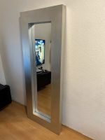 Spiegel mit silbernen Rahmen Nürnberg (Mittelfr) - Aussenstadt-Sued Vorschau