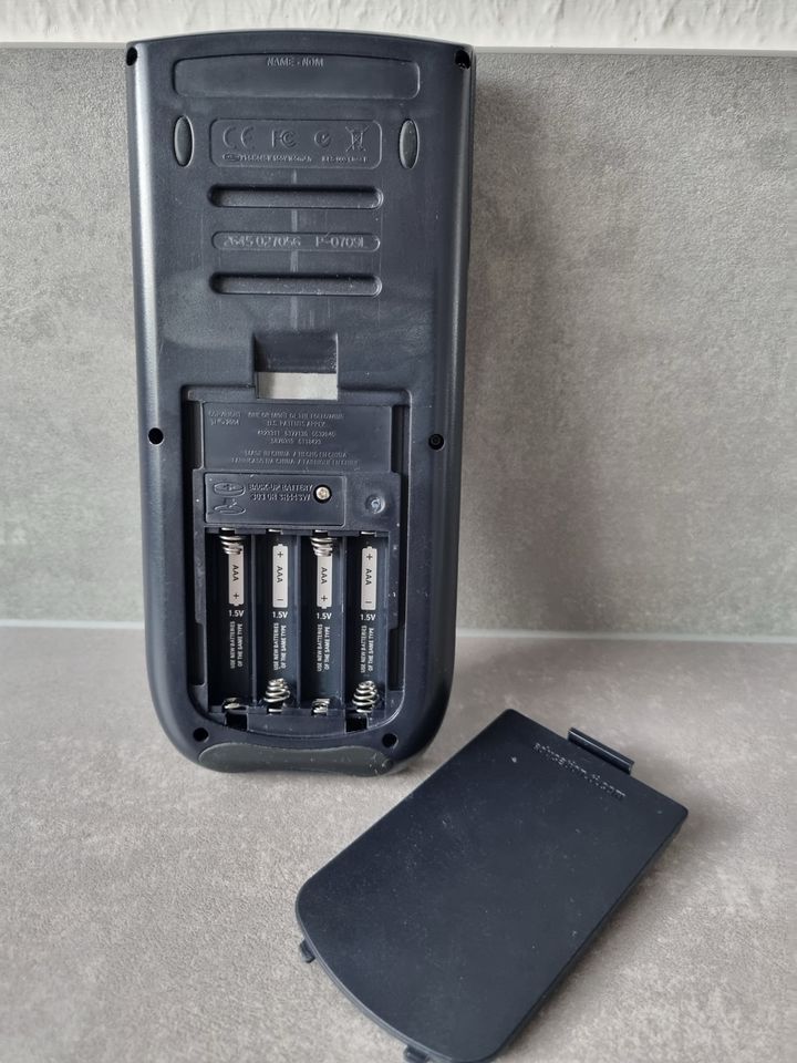 Taschenrechner Grafikrechner Texas Instruments TI-84 Plus in Philippsburg