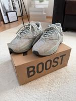 Yeezy Boost 700 Salt Hessen - Driedorf Vorschau