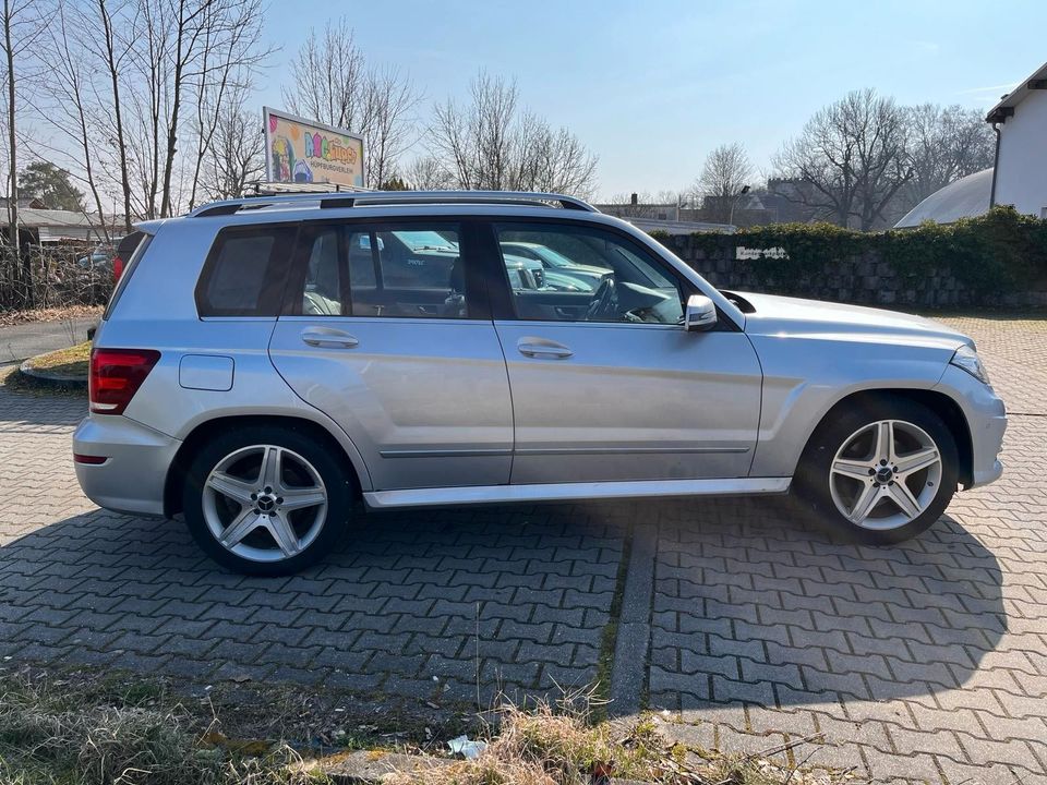 Mercedes-Benz GLK 220 CDI 4Matic AMG, 19", G-Dach, Navi, Xenon in Altenburg