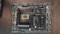 MSI PRO Z690-A WiFi DDR5 Mainboard – Top Zustand, OVP, Sockel1700 Sachsen - Rötha Vorschau