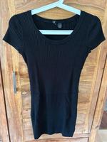 H&M Divided Kleid Stretch eng anliegend Shirt Longshirt Top 34-38 Bayern - Untergriesbach Vorschau