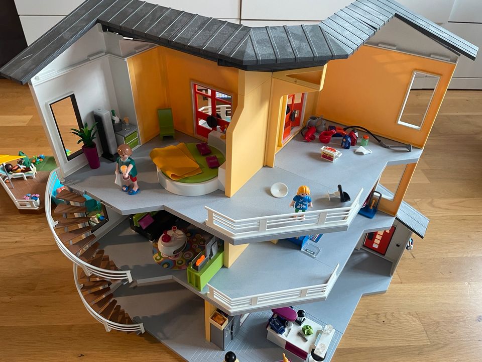 Playmobil 9266 Modernes Wohnhaus mit Etagenerweiterung in Ammersbek