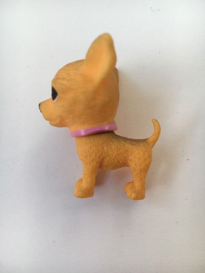 Spielzeugfigur Tierfigur Hündchen braun Chihuahua Figur toy in Frankfurt am Main