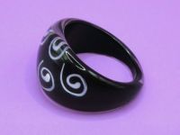 Schmuck,Ring,Fingerring,schwarz,weiß,Symbole,NEU Bremen - Schwachhausen Vorschau