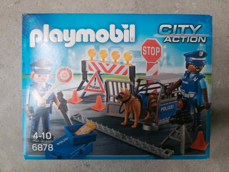 Playmobil Feuerwehr Polizei Zoo Tiere in Magdeburg