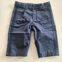 Kurze Hose von Tommy Hilfiger Gr. 122 Einschulung Sachsen-Anhalt - Petersberg (Saalekreis) Vorschau