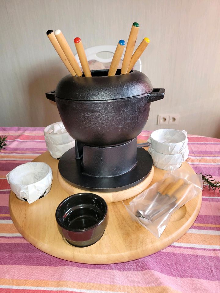 Guss Fondue Set 23 teilig neu Spritzschutz Drehteller in Hessen - Langgöns  | eBay Kleinanzeigen ist jetzt Kleinanzeigen