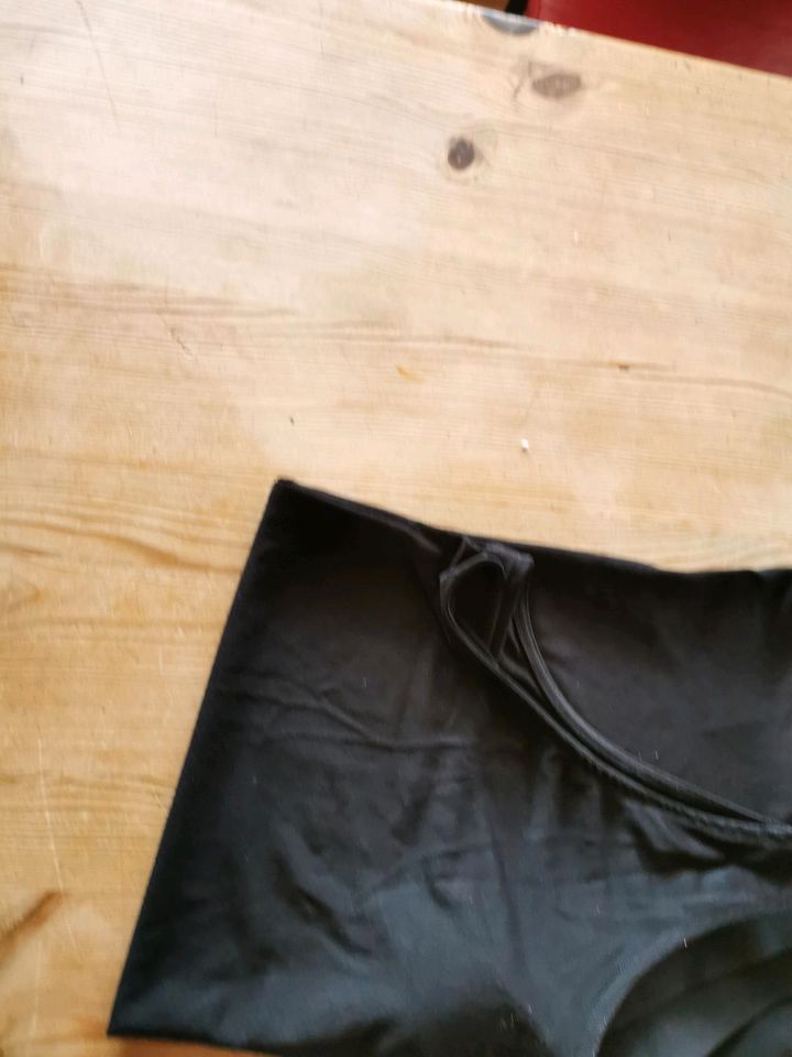 Shirt schwarz 44 /46 neu in Rosenfeld