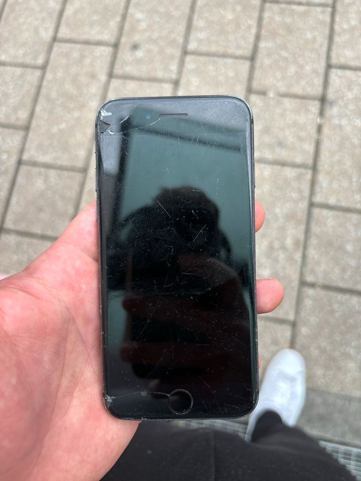 iPhone 8 64gb in Osnabrück