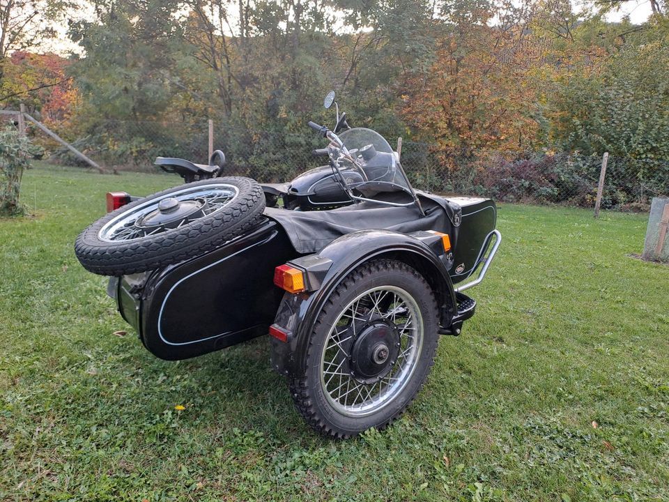 Ural IMZ 8.103-40 Gespann in Waldshut-Tiengen